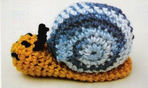 улитка, связанная крючком